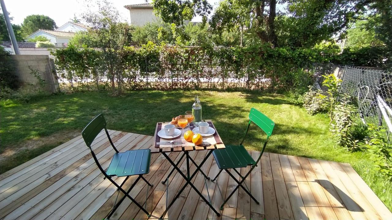 Poete Avec Jardin 3 Parking Gratuit Villa